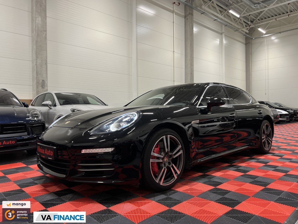 2014 Porsche Panamera