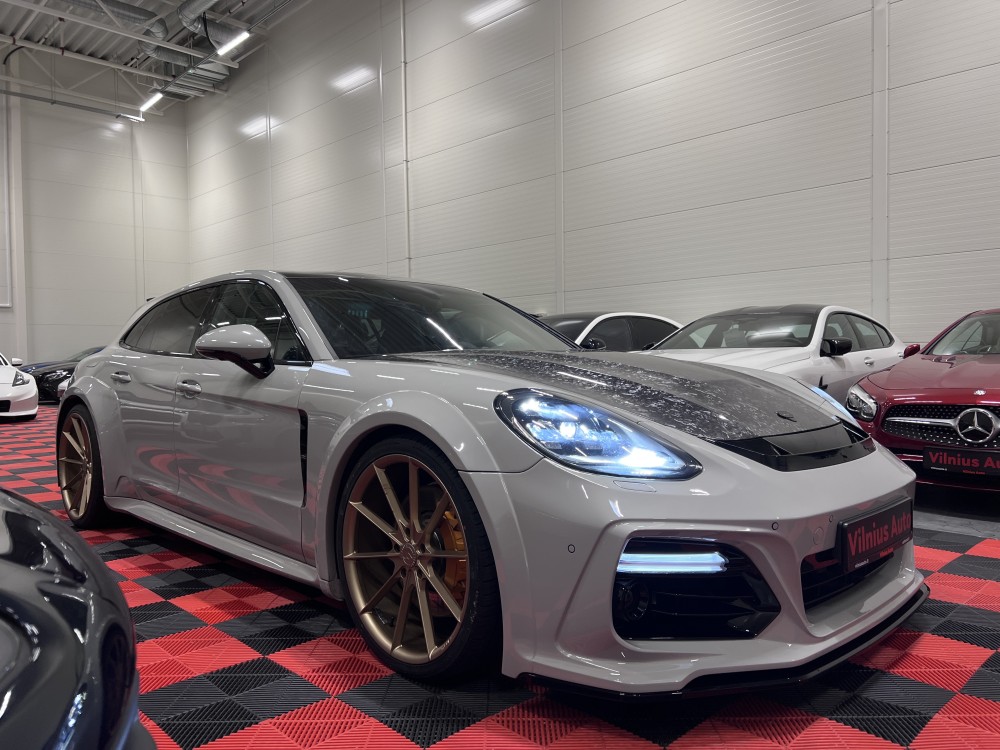 2018 Porsche Panamera
